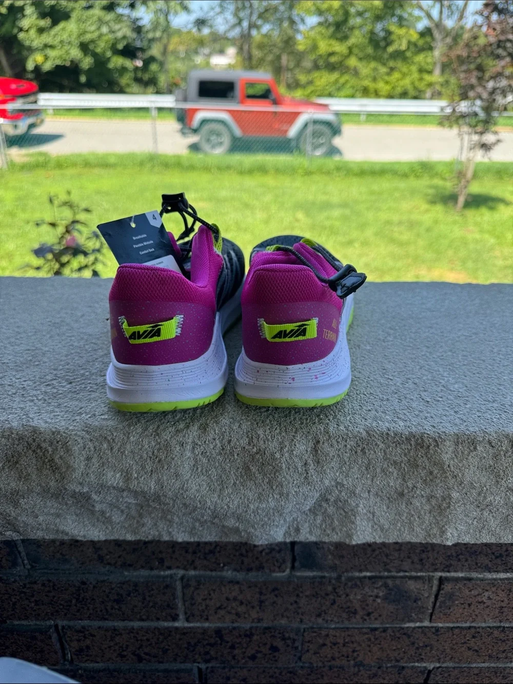 Avia sew size